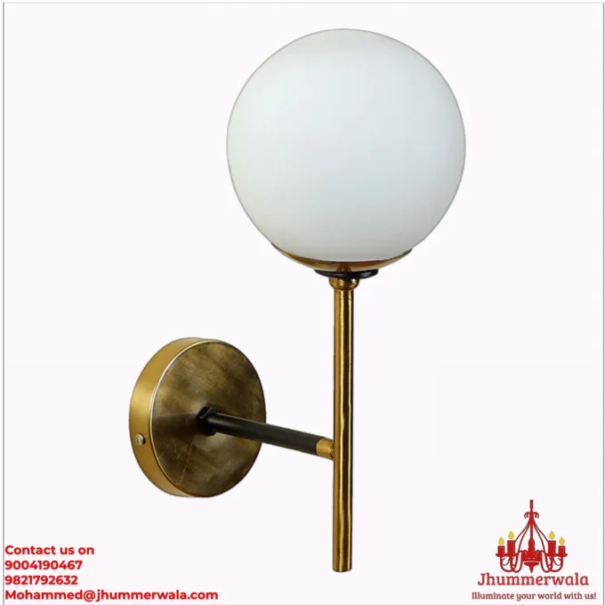 Golden Radiant brass wall light